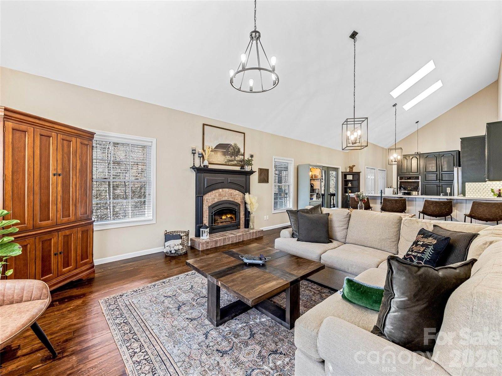 4973 US Hwy 176, Saluda, NC 28773