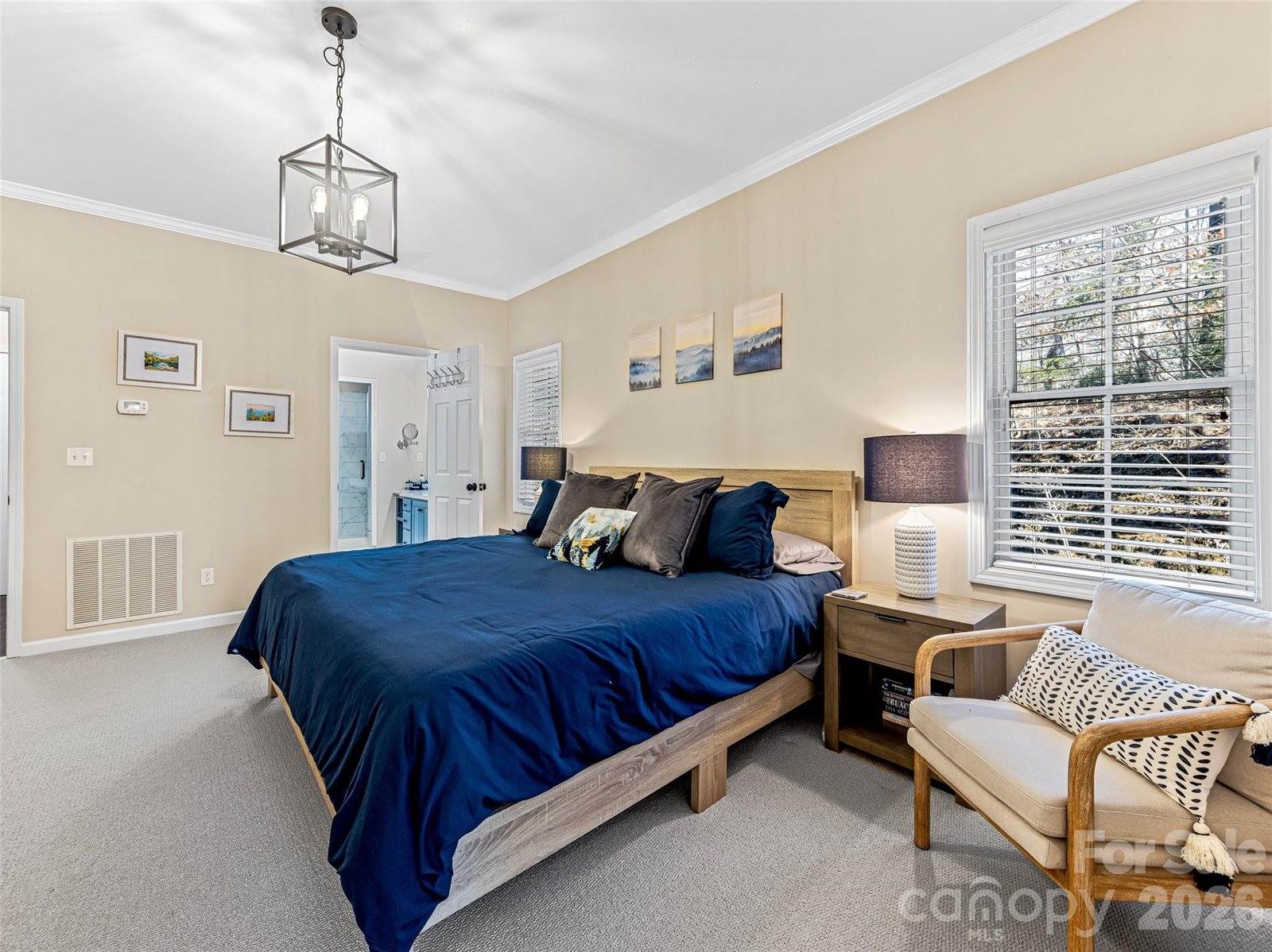 4973 US Hwy 176, Saluda, NC 28773