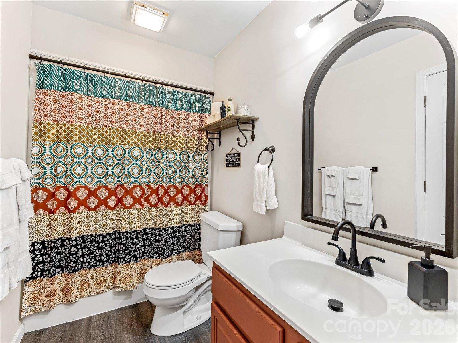 4973 US Hwy 176, Saluda, NC 28773