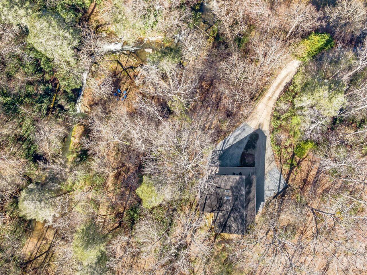 4973 US Hwy 176, Saluda, NC 28773