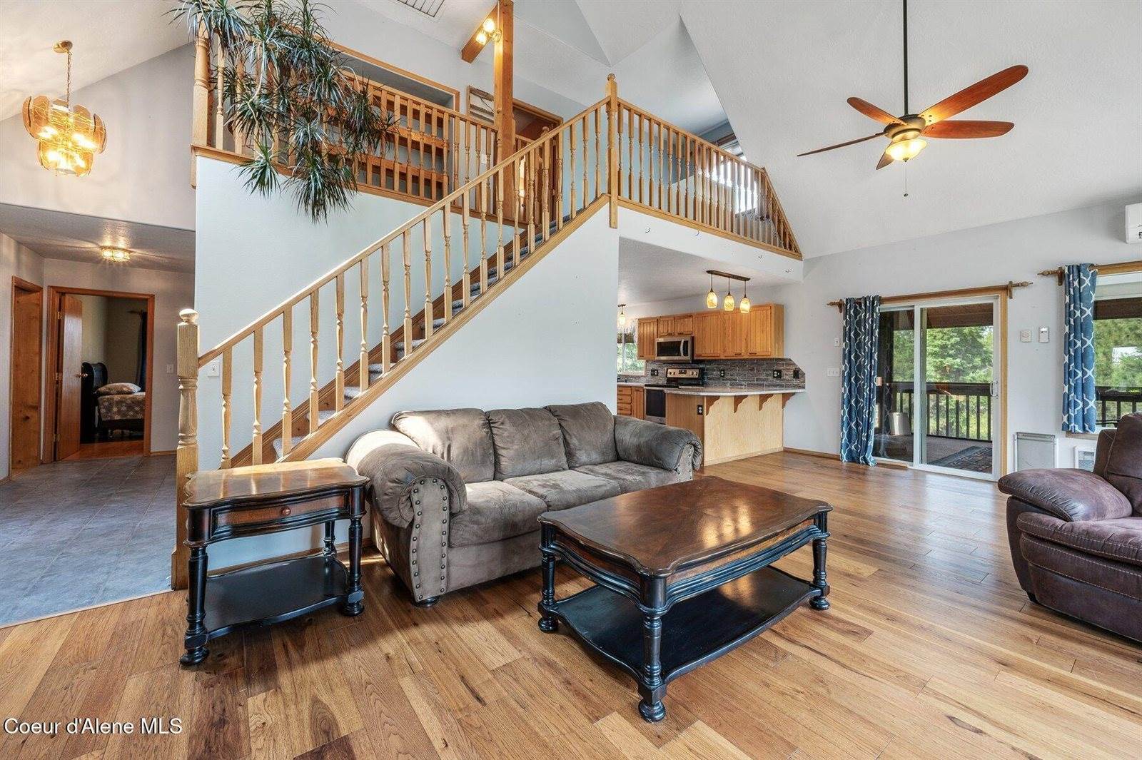 9067 West Coeur D Alene Dr, Spirit Lake, ID 83869