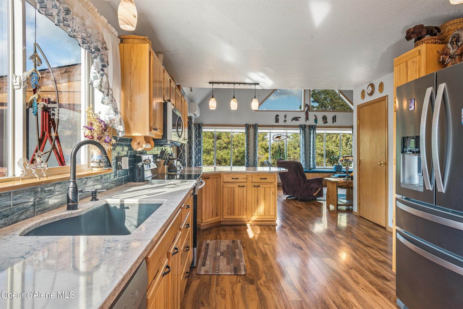 9067 West Coeur D Alene Dr, Spirit Lake, ID 83869