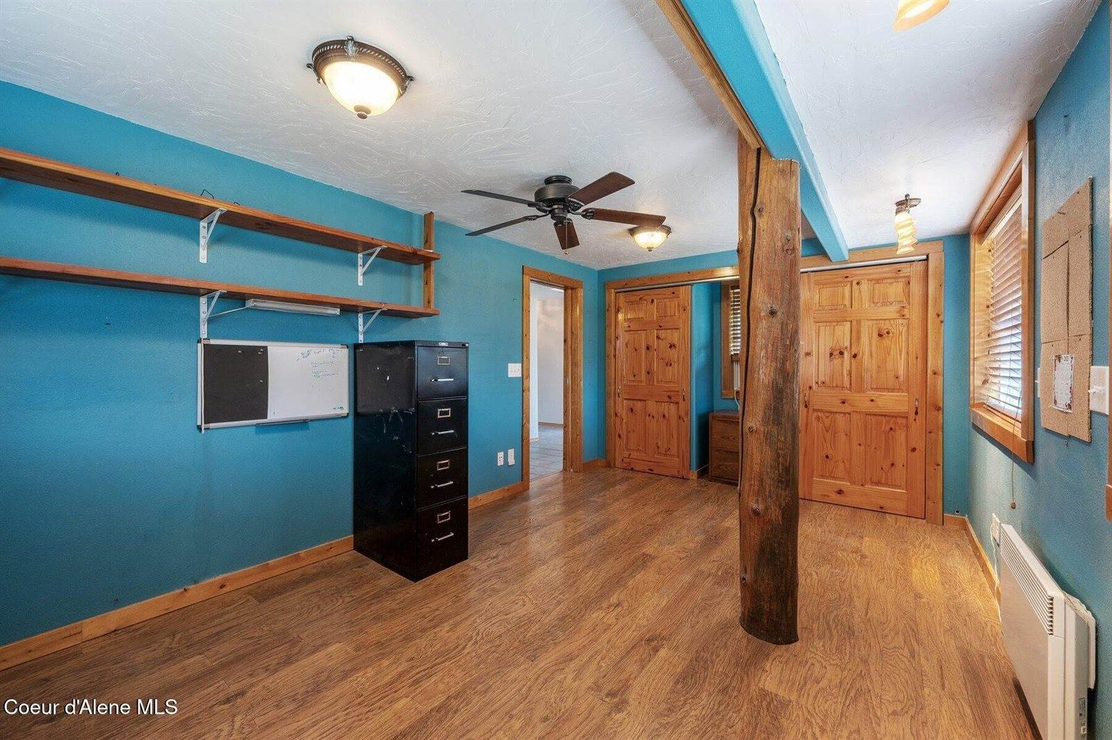 9067 West Coeur D Alene Dr, Spirit Lake, ID 83869