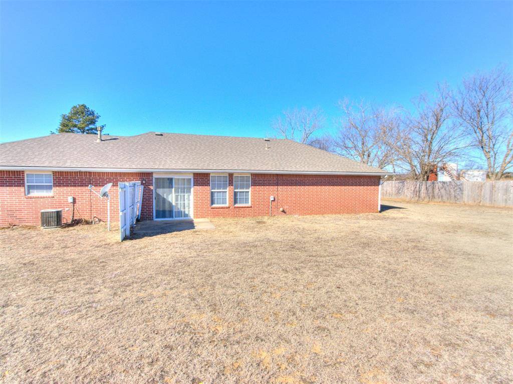 42904 Westech Road, Shawnee, OK 74804