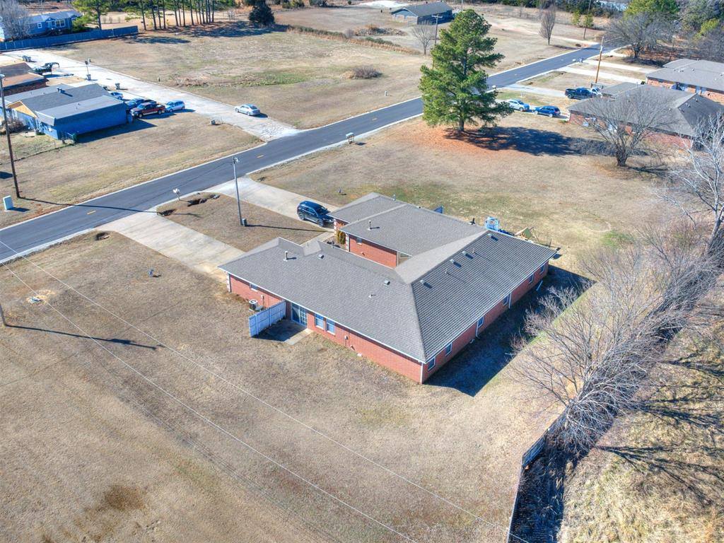 42904 Westech Road, Shawnee, OK 74804