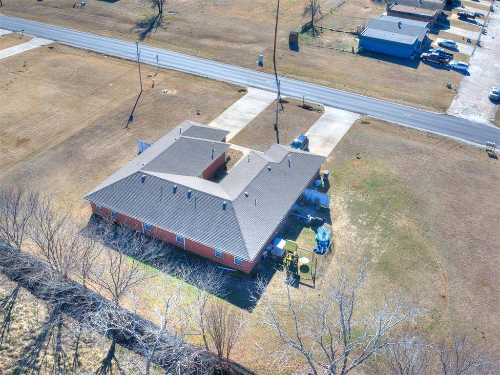 42904 Westech Road, Shawnee, OK 74804