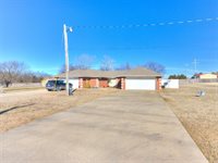 42904 Westech Road, Shawnee, OK 74804