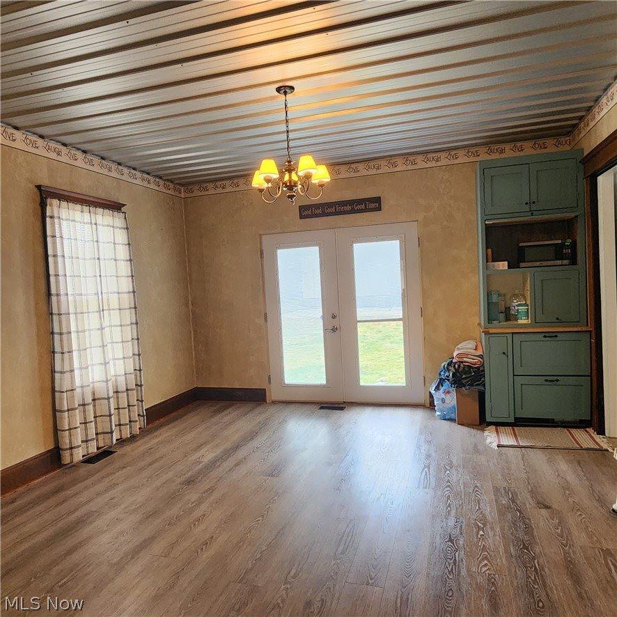 519 Taylor Avenue, Cambridge, OH 43725