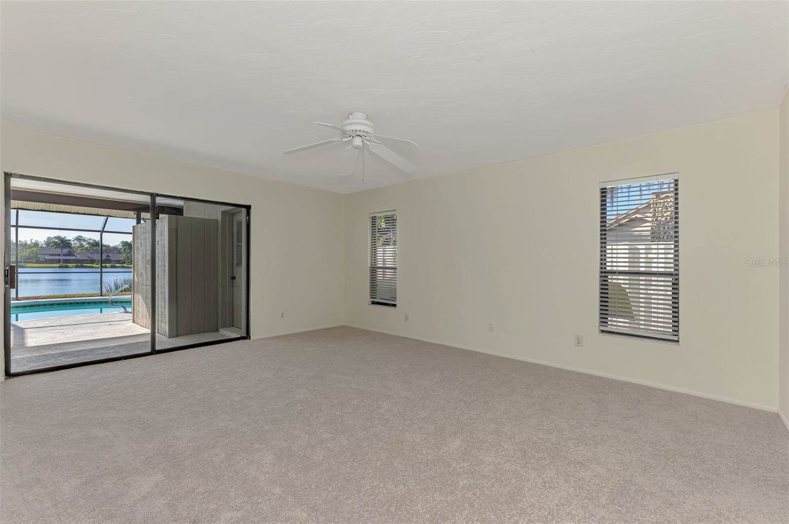 5028 Willow Leaf Way, Sarasota, FL 34241