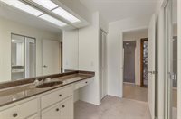 5028 Willow Leaf Way, Sarasota, FL 34241