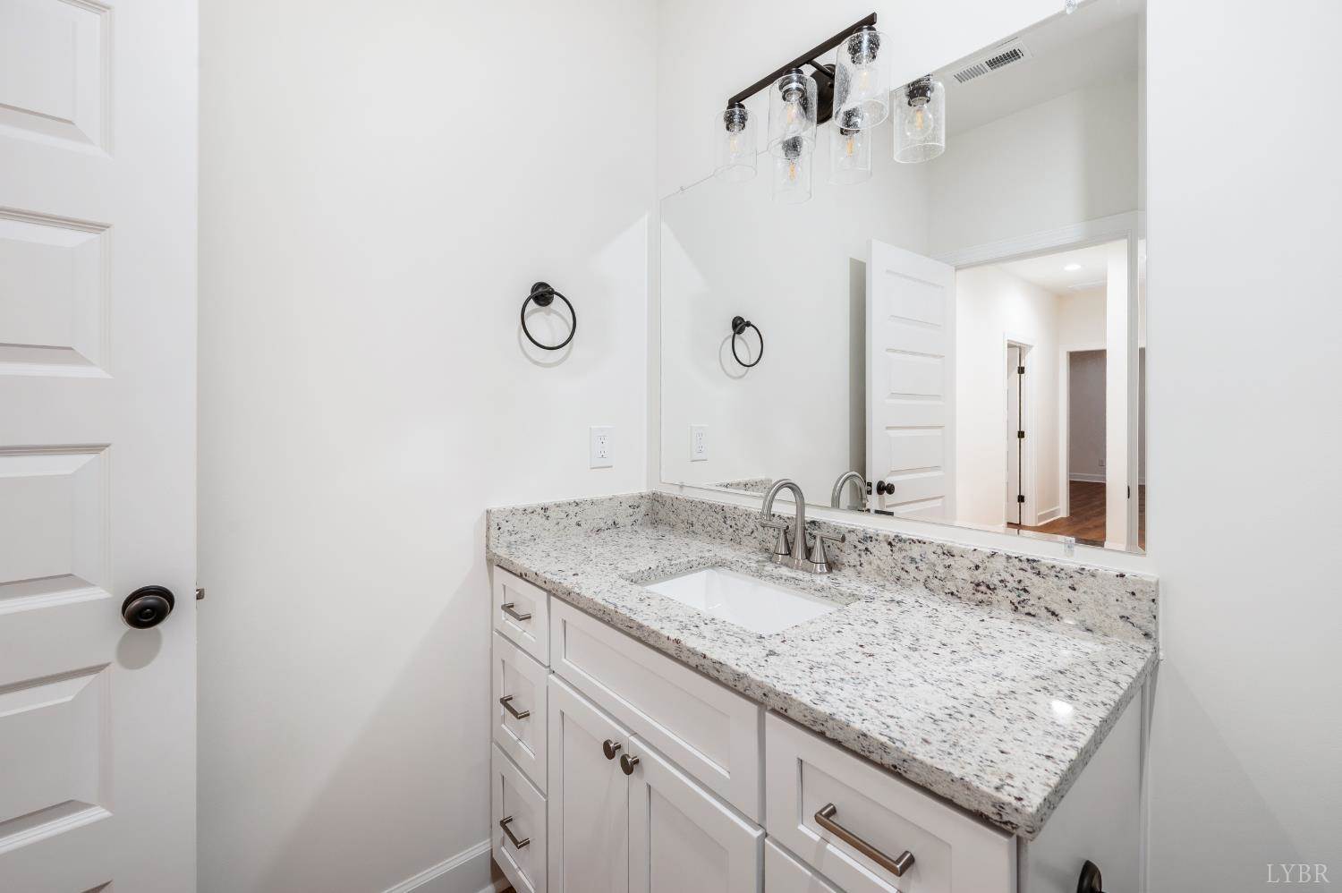 10480 Leesville Road, Lynch Station, VA 24571