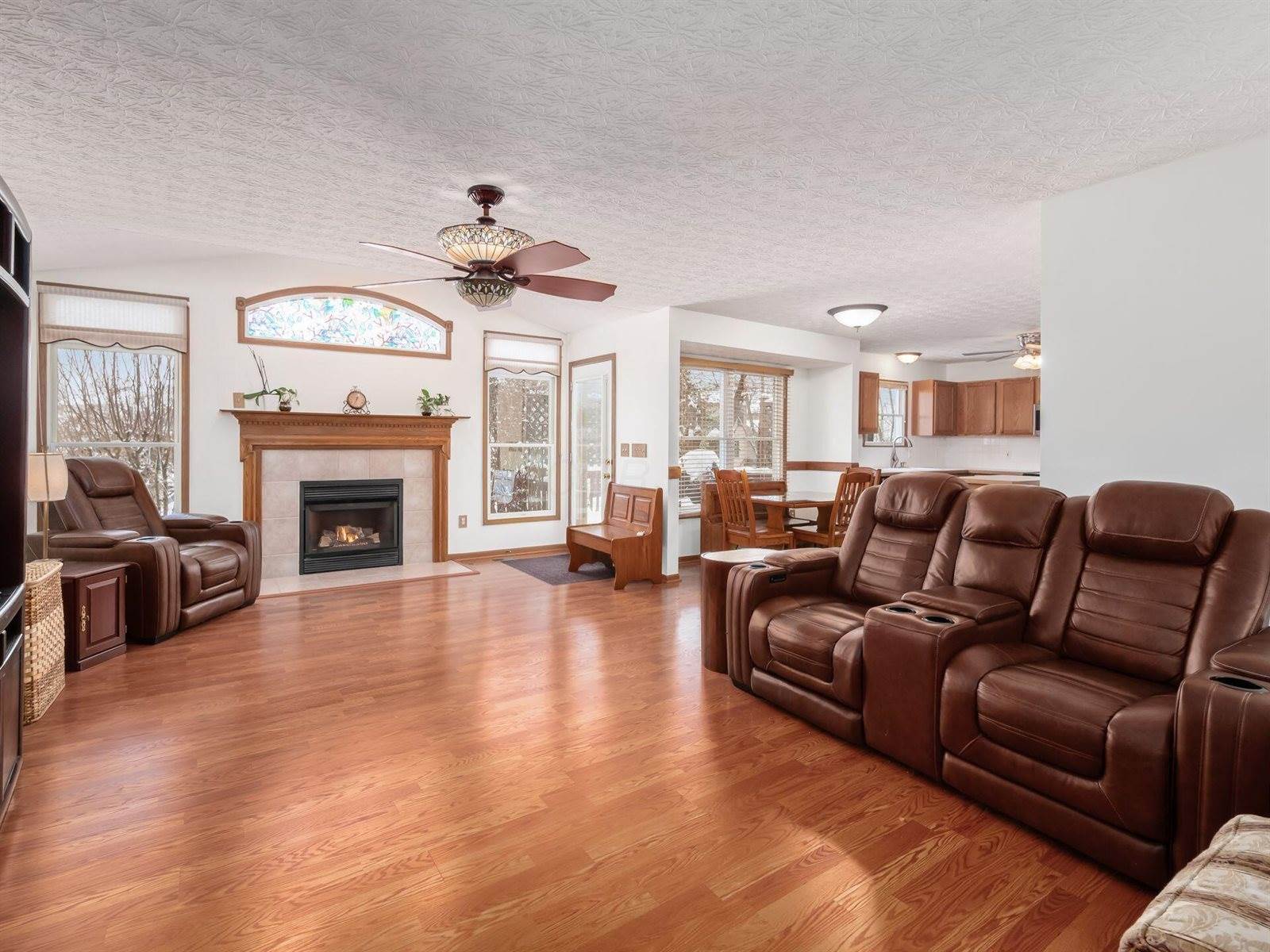 1195 Village Drive, Marysville, OH 43040