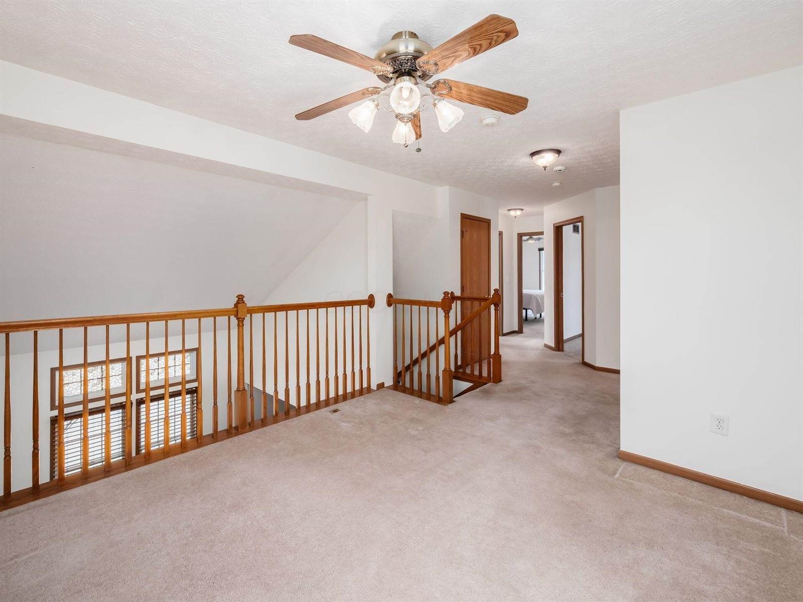 1195 Village Drive, Marysville, OH 43040