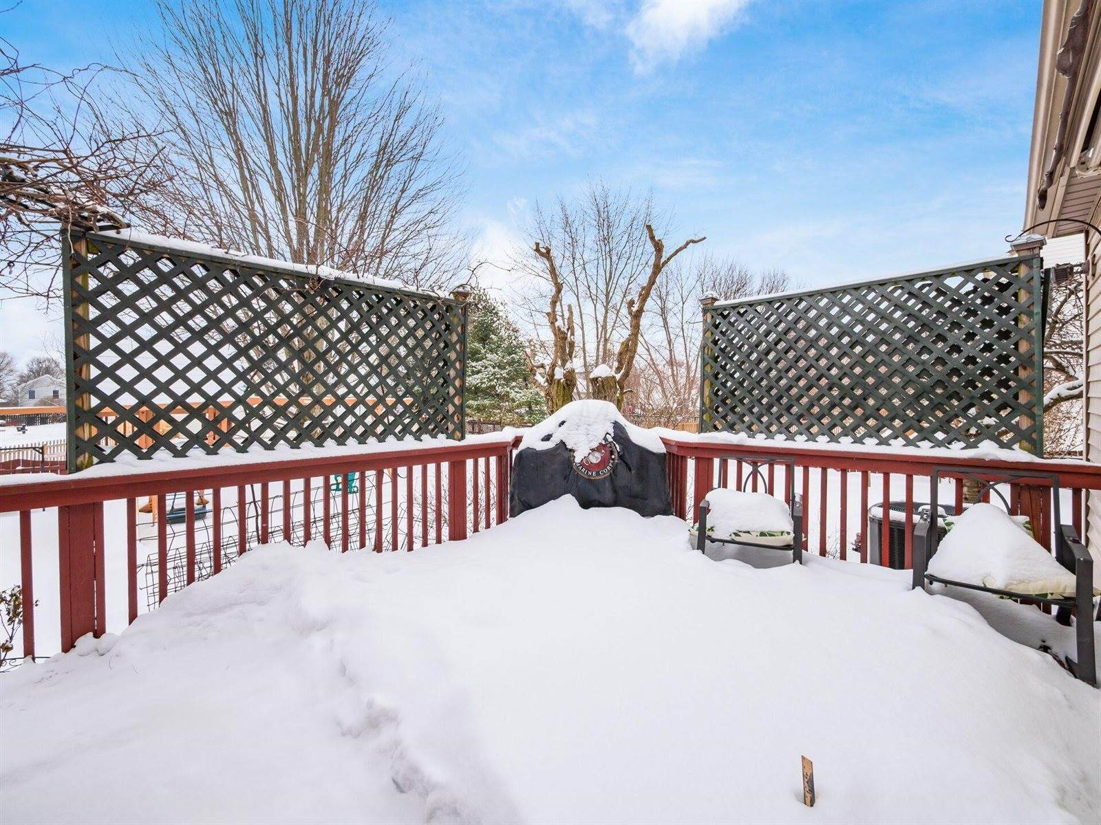 1195 Village Drive, Marysville, OH 43040