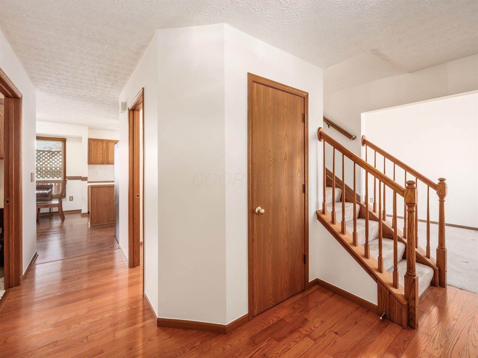 1195 Village Drive, Marysville, OH 43040