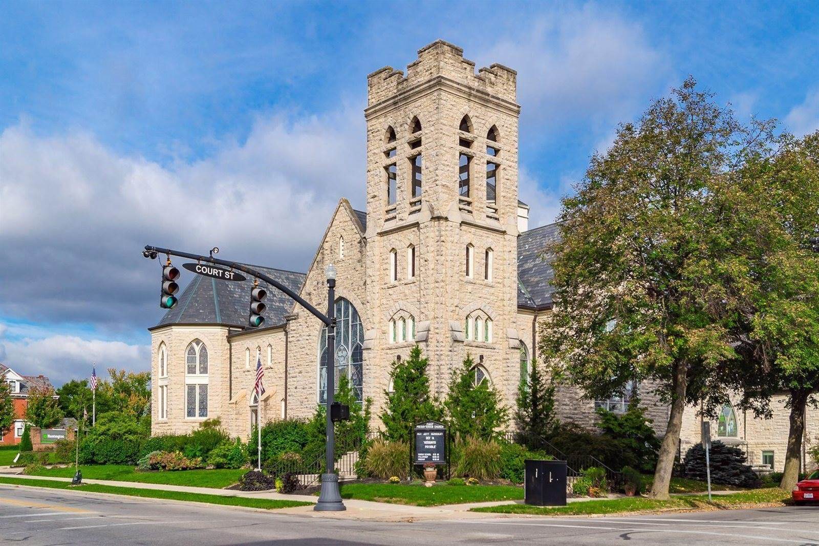 1195 Village Drive, Marysville, OH 43040