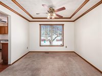 1195 Village Drive, Marysville, OH 43040