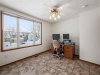 1195 Village Drive, Marysville, OH 43040