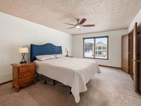 1195 Village Drive, Marysville, OH 43040