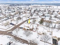 1195 Village Drive, Marysville, OH 43040