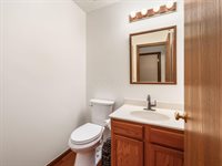 1195 Village Drive, Marysville, OH 43040