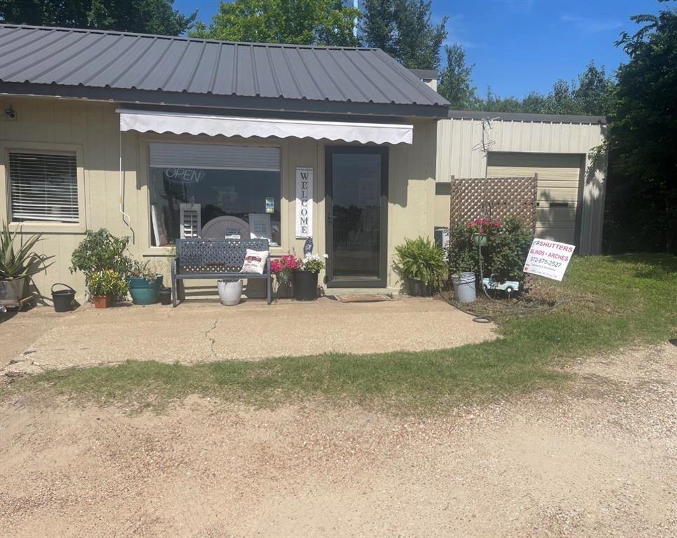 700 South Interstate Highway 45, Ennis, TX 75119