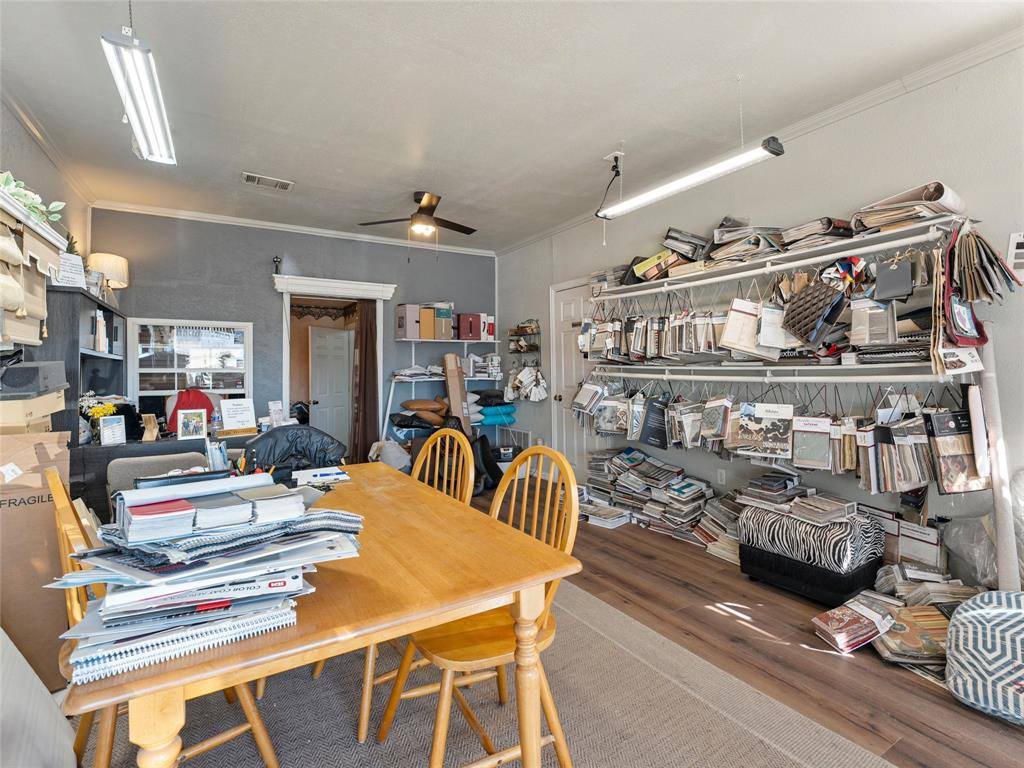 700 South Interstate Highway 45, Ennis, TX 75119