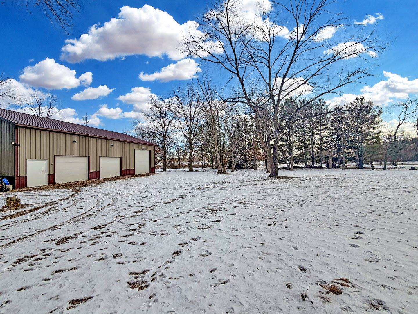 3197 South Baileyville Road, Freeport, IL 61032