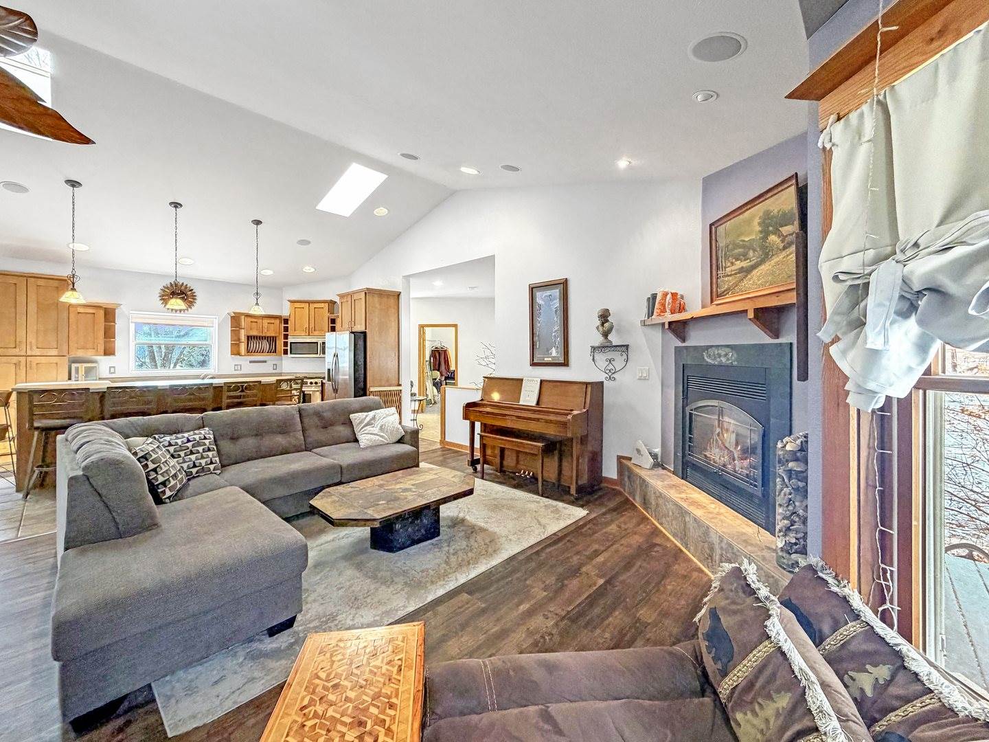 3197 South Baileyville Road, Freeport, IL 61032