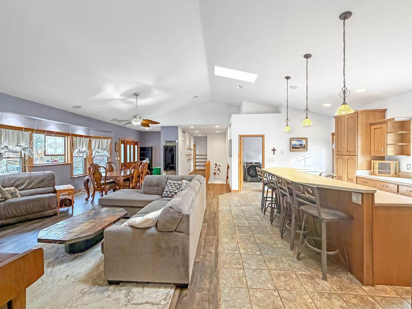 3197 South Baileyville Road, Freeport, IL 61032