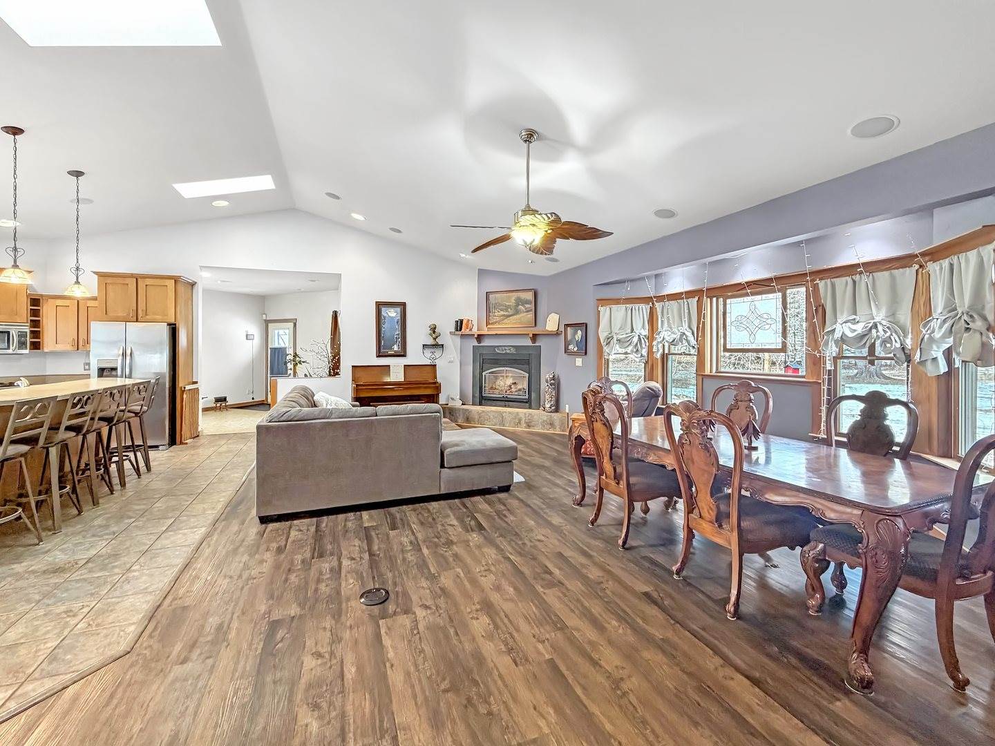 3197 South Baileyville Road, Freeport, IL 61032