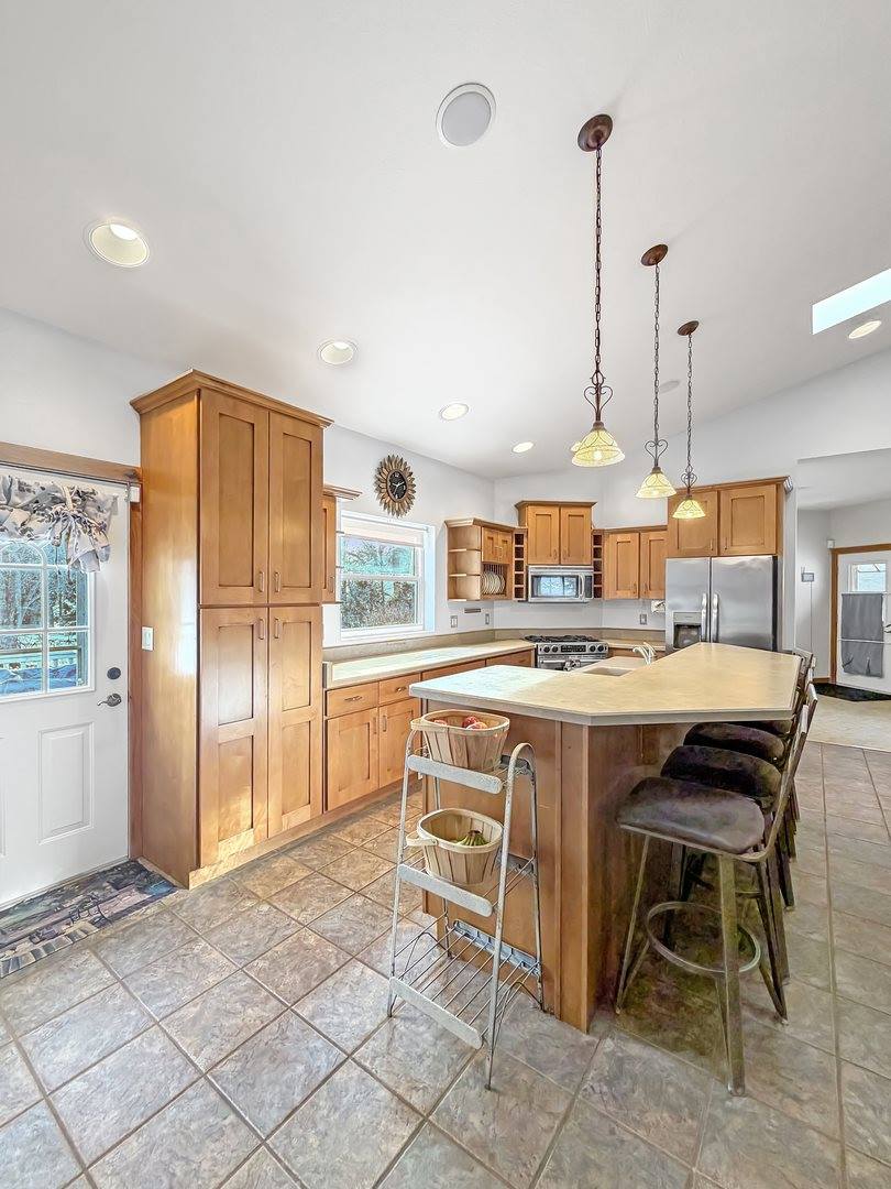 3197 South Baileyville Road, Freeport, IL 61032