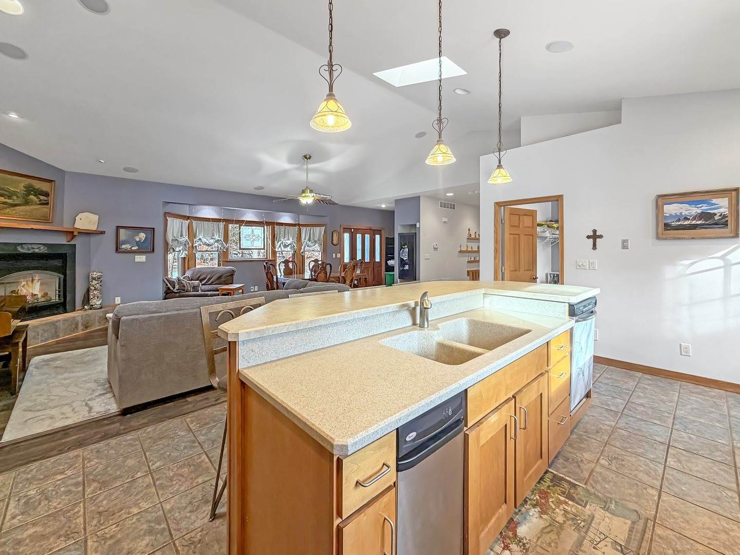 3197 South Baileyville Road, Freeport, IL 61032