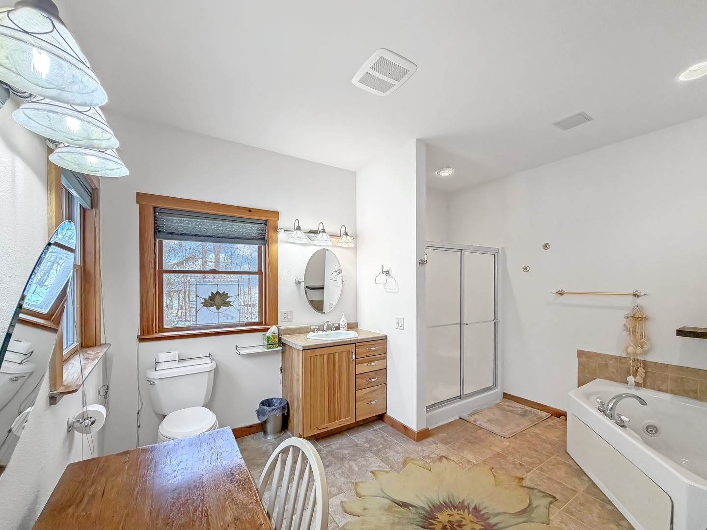 3197 South Baileyville Road, Freeport, IL 61032