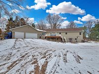 3197 South Baileyville Road, Freeport, IL 61032