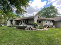 3197 South Baileyville Road, Freeport, IL 61032