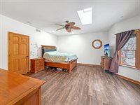 3197 South Baileyville Road, Freeport, IL 61032