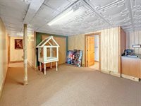 3197 South Baileyville Road, Freeport, IL 61032