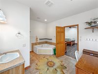 3197 South Baileyville Road, Freeport, IL 61032