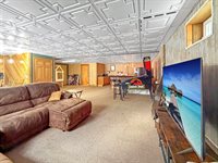 3197 South Baileyville Road, Freeport, IL 61032