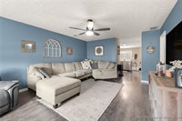804 Twin Oaks Drive, Henryville, IN 47126
