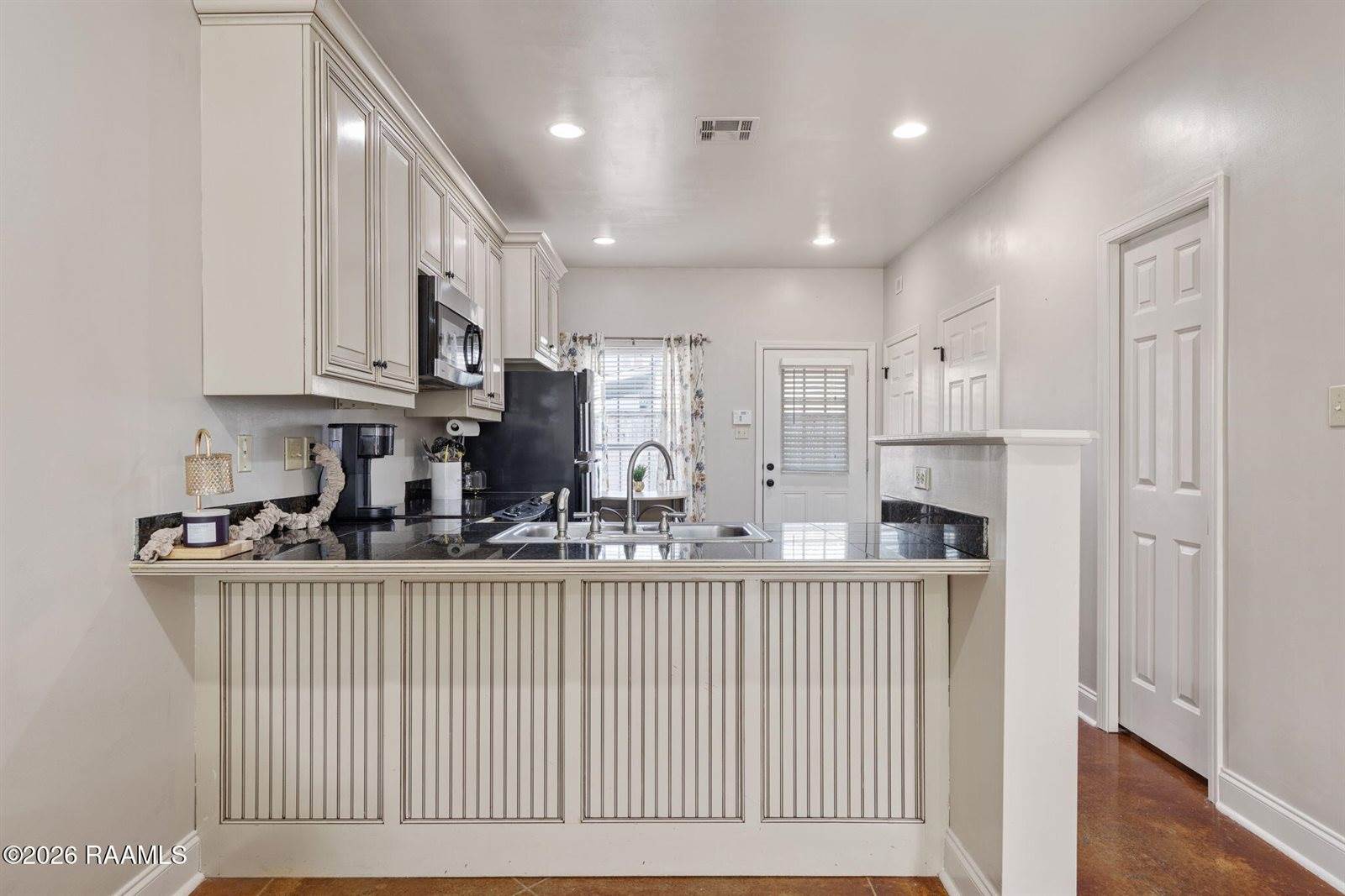 300 Roosevelt Street, Lafayette, LA 70501