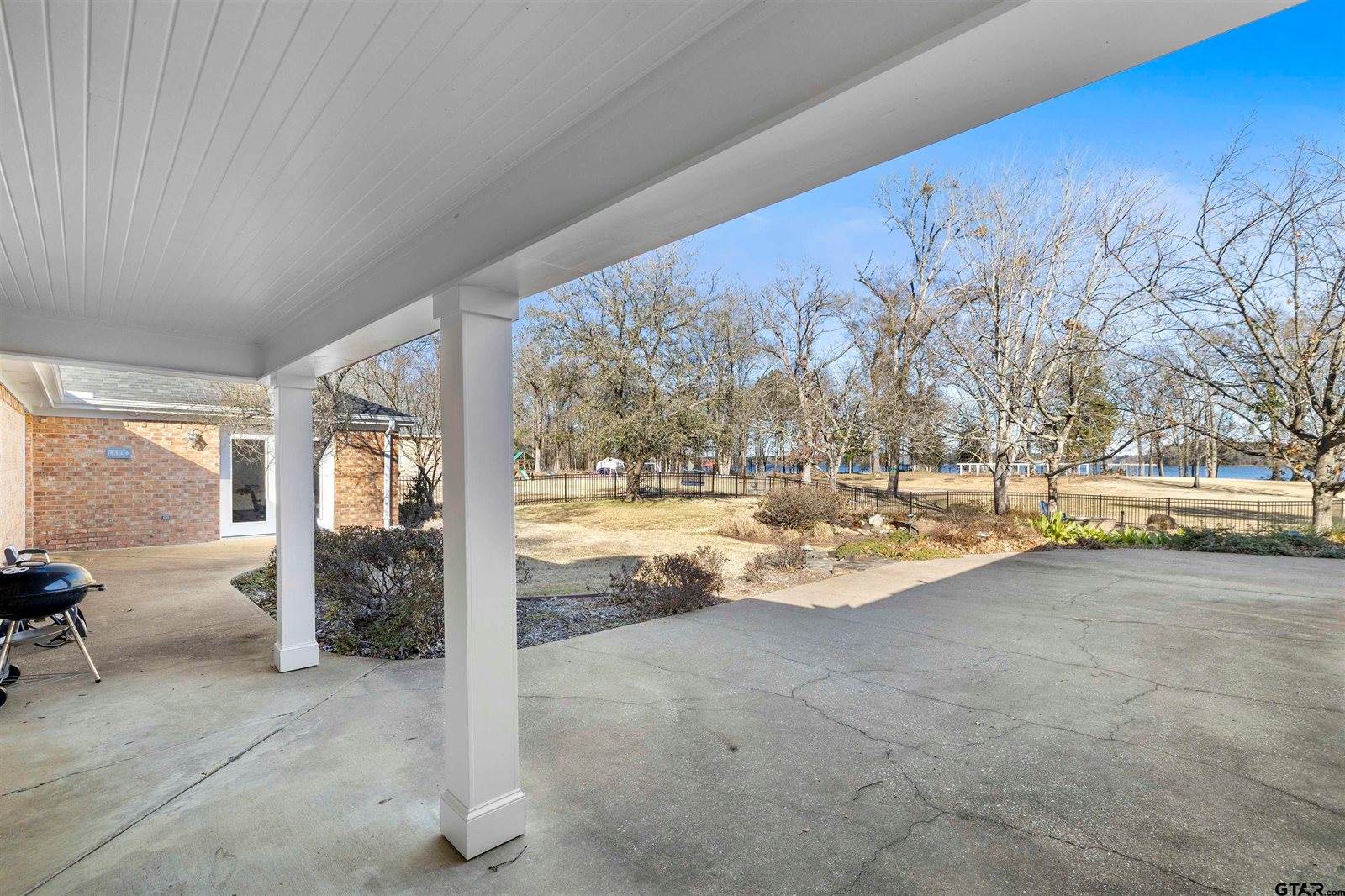 17119 Pilot Dr, Tyler, TX 75707