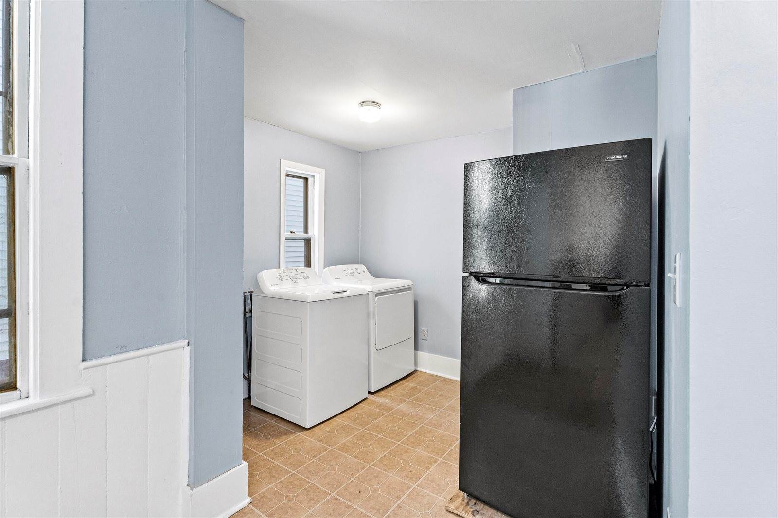 57 Elm Street, Bangor, ME 04401