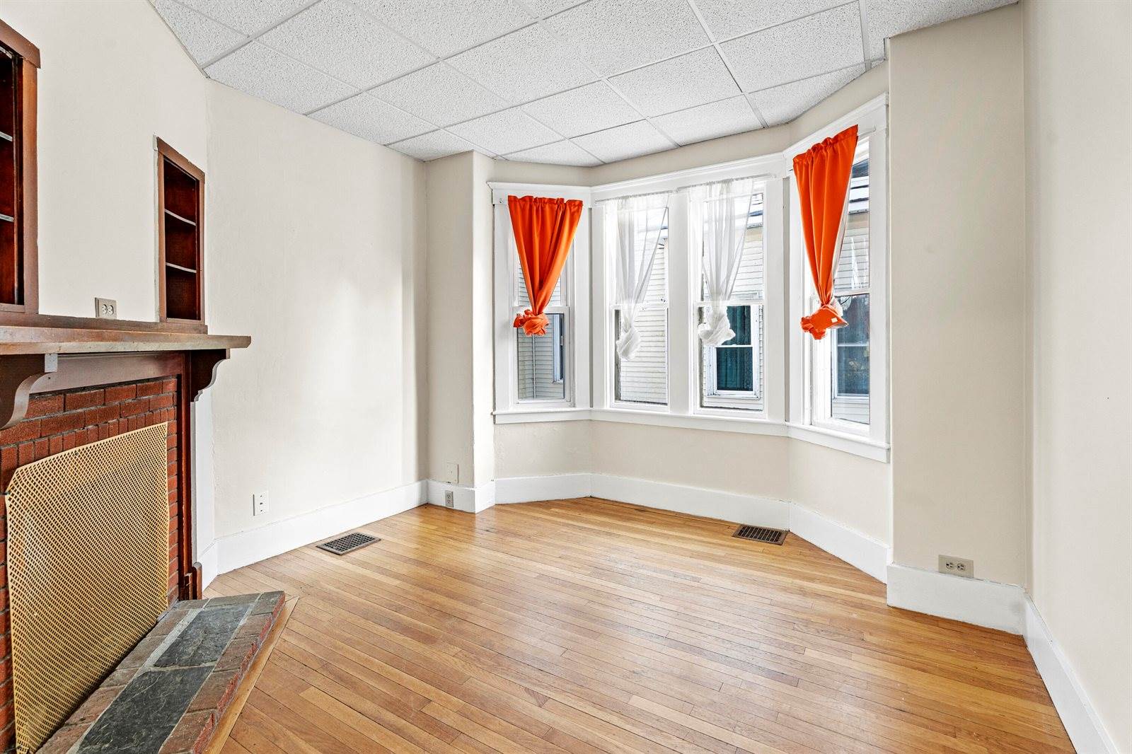 57 Elm Street, Bangor, ME 04401