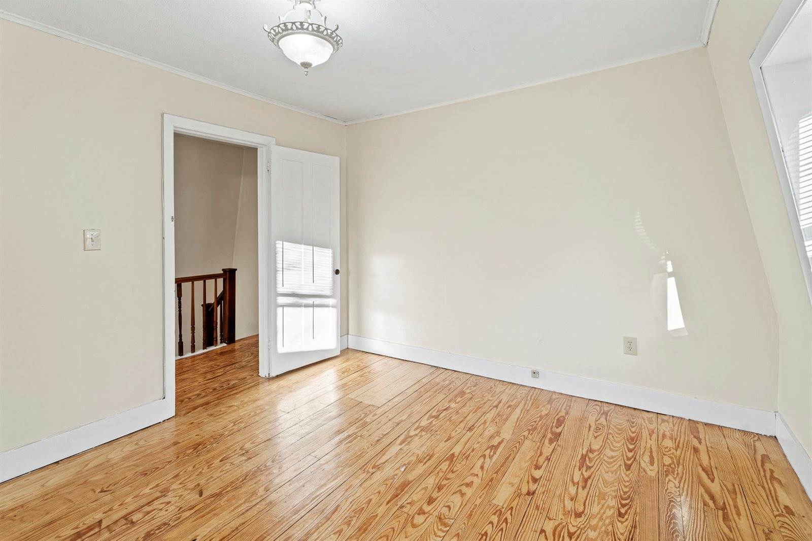 57 Elm Street, Bangor, ME 04401