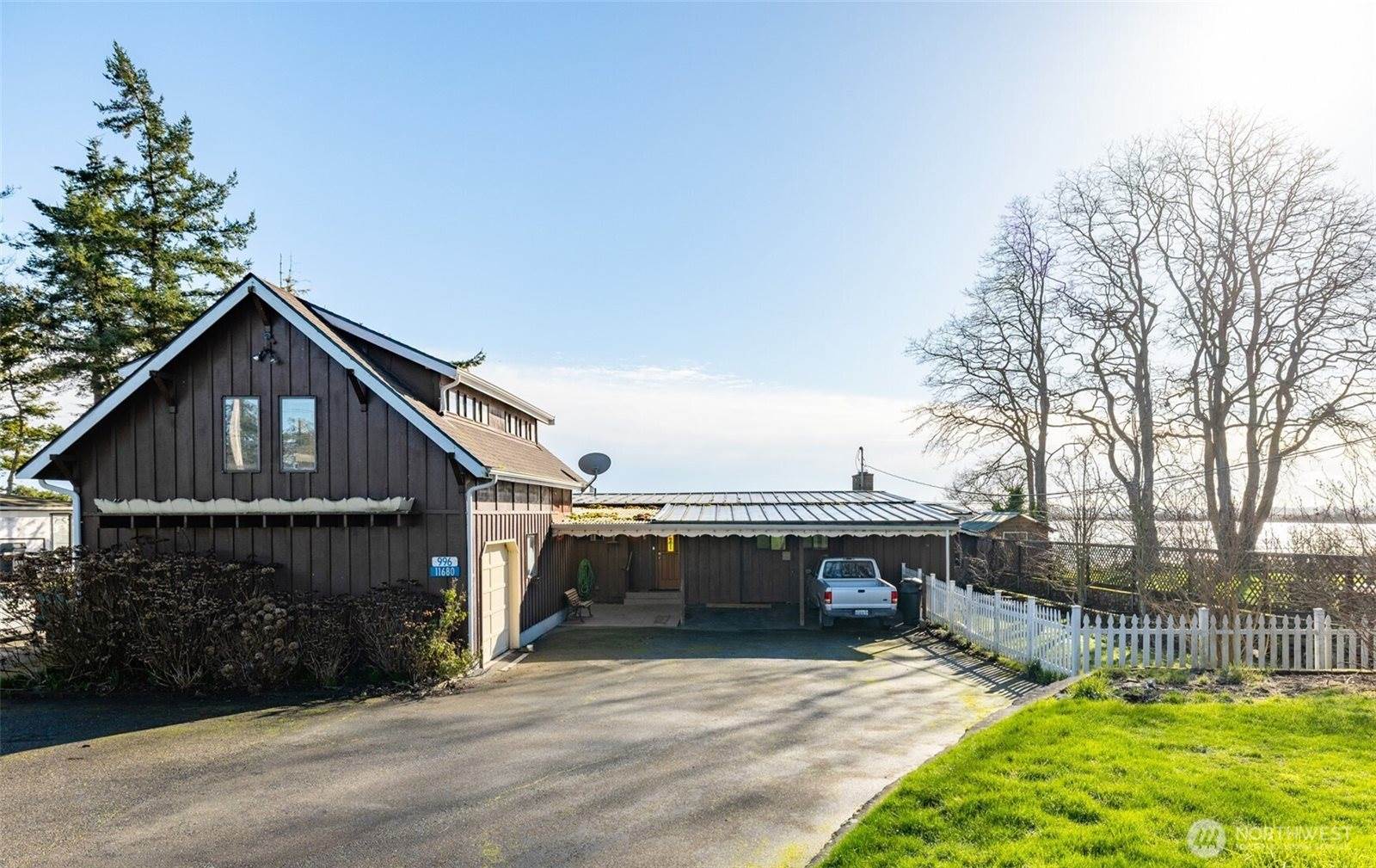 11680 Scott Road, Bow, WA 98232