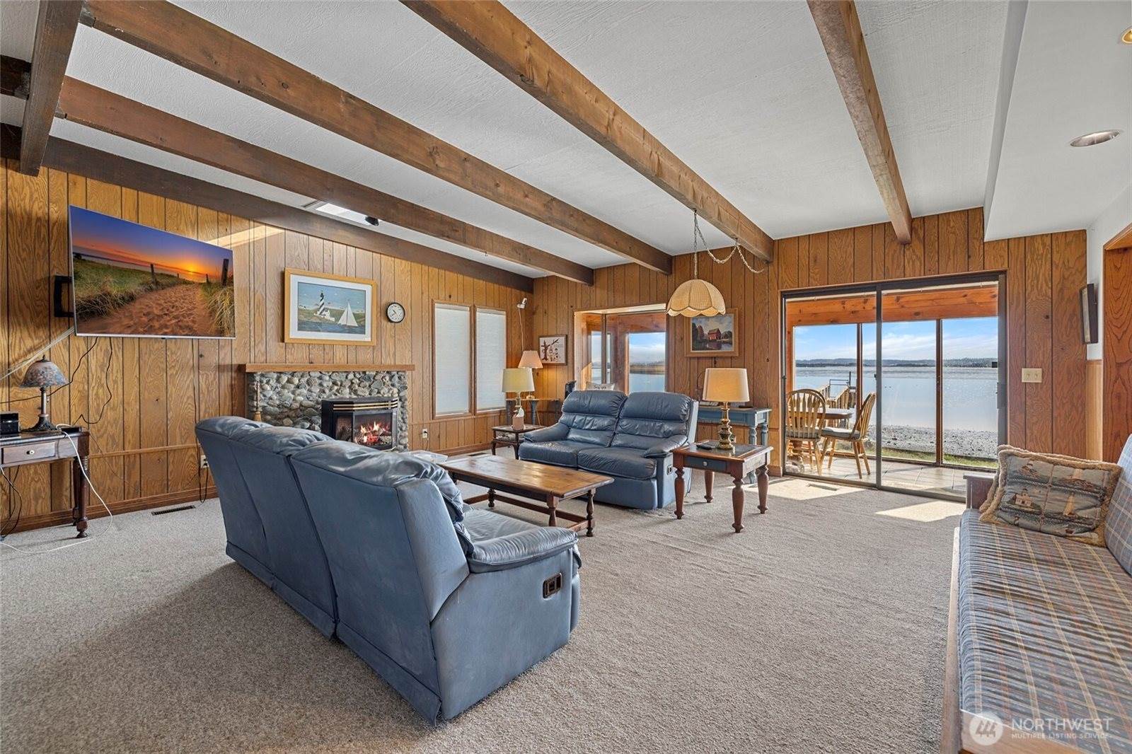 11680 Scott Road, Bow, WA 98232