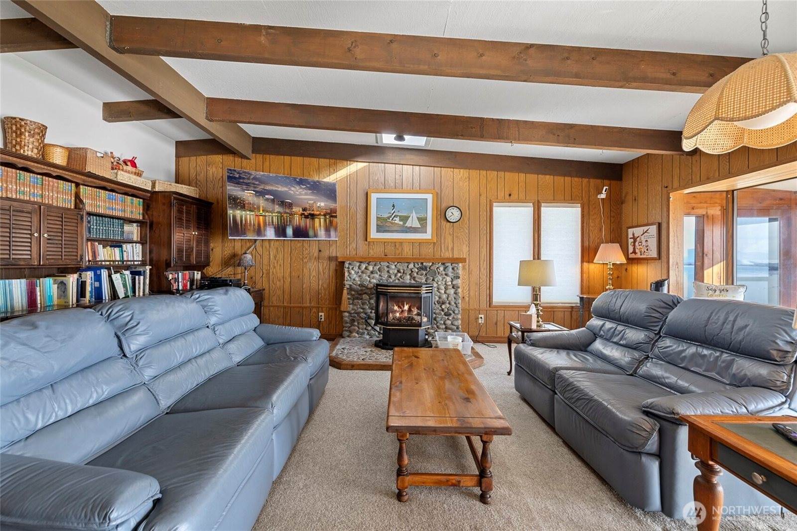 11680 Scott Road, Bow, WA 98232