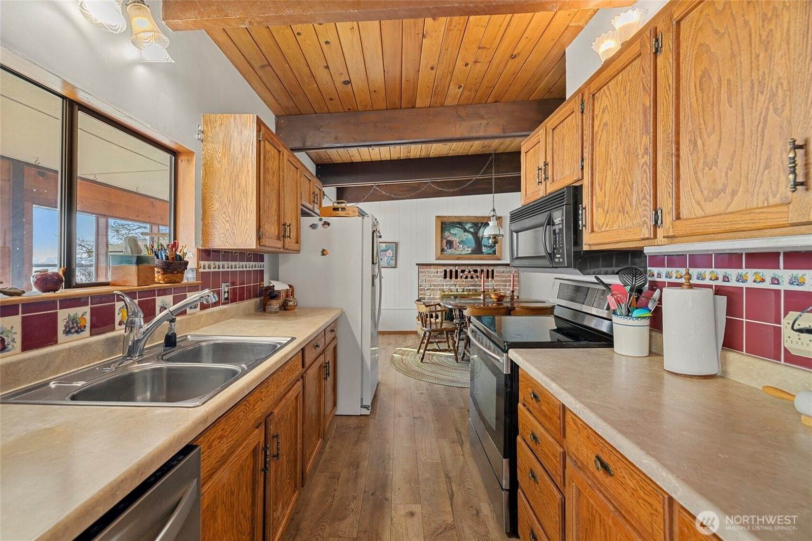 11680 Scott Road, Bow, WA 98232